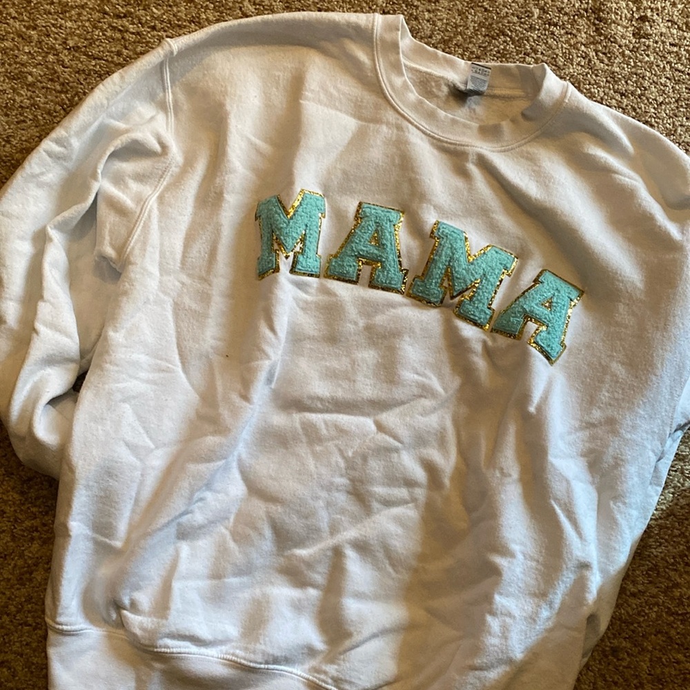 MAMA Sweatshirt